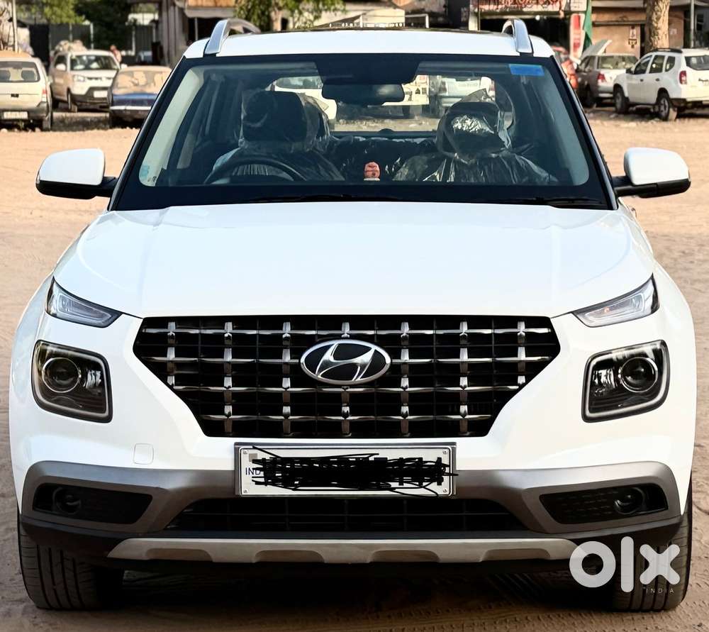 Hyundai Venue, 2022, Petrol