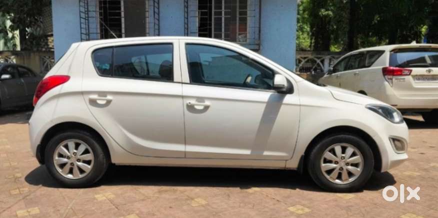 Hyundai I20 Sportz 1.2 Bs-iv, 2013, Petrol