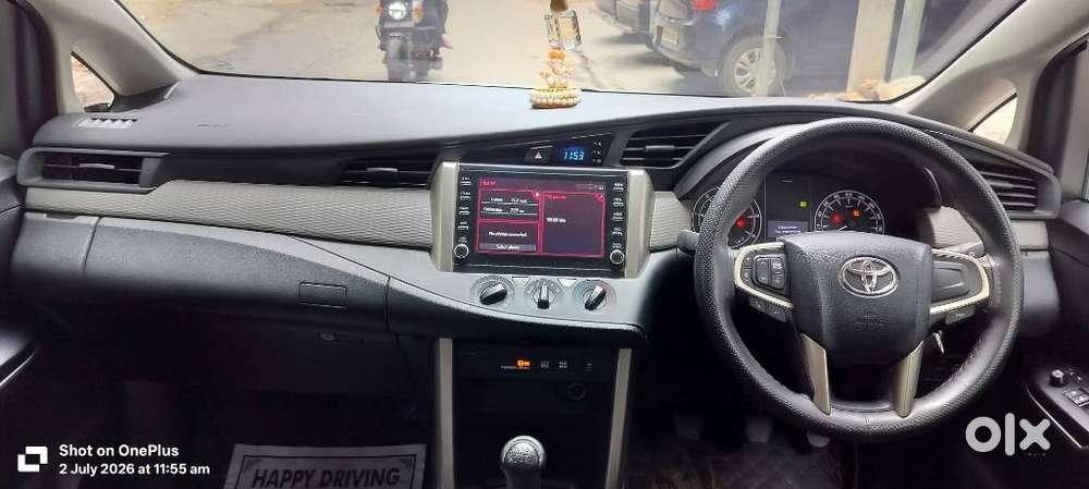 Toyota Innova Crysta 2.4 G Mt 7 Str, 2022, Diesel