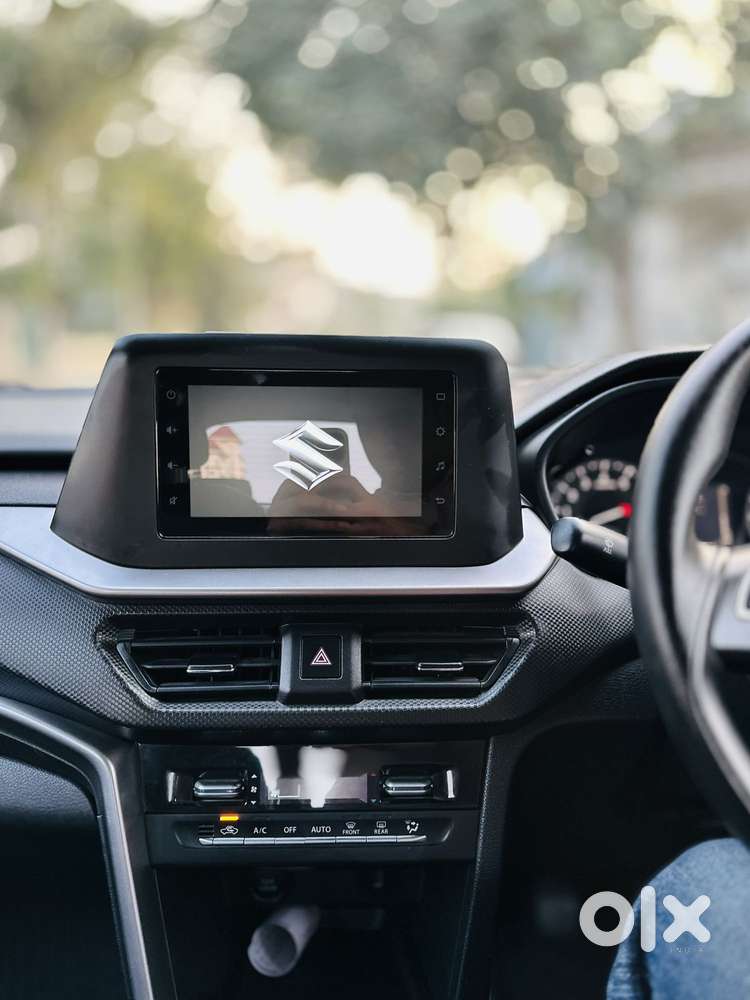 Maruti Suzuki Brezza 1.5 Vxi Smart Hybrid, 2024, Petrol