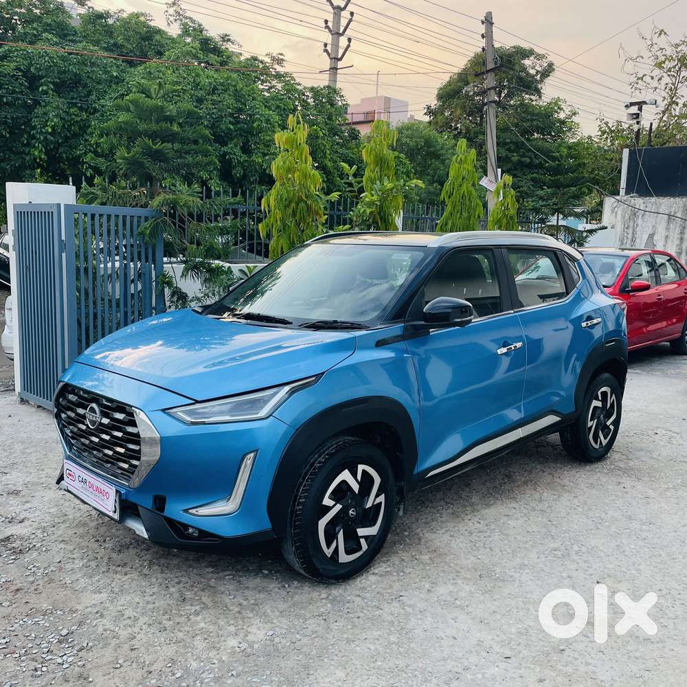 Nissan Magnite Kuro Edition Petrol Amt, 2024, Petrol