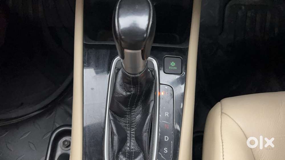 Honda City I-vtec Cvt Zx, 2021, Petrol