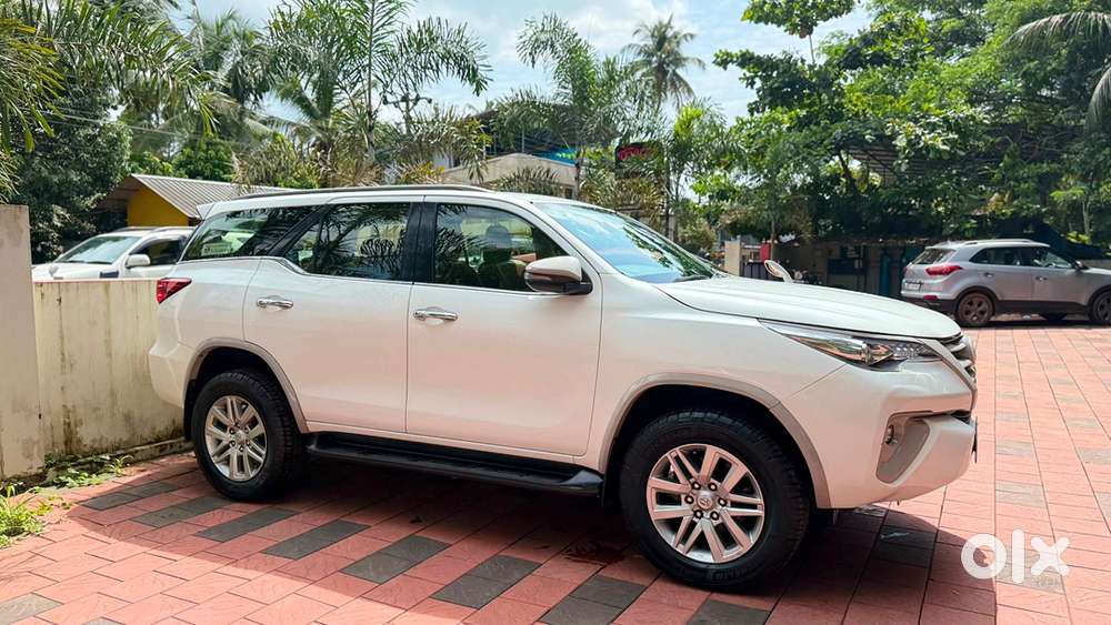 Toyota Fortuner 2019 Diesel 76000 Km Driven