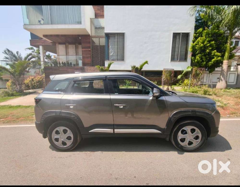 Maruti Suzuki Brezza 1.5 Vxi At Smart Hybrid, 2022, Petrol