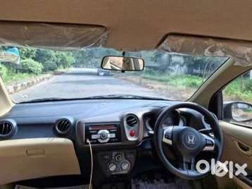 2nd Honda Brio 2013