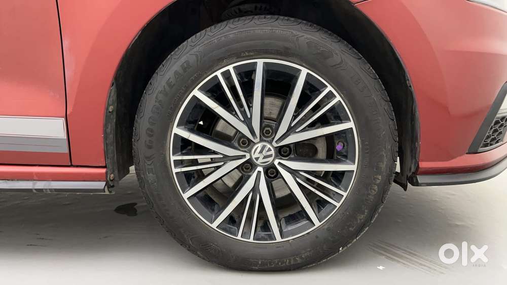 Volkswagen Vento 1.0 Red & White Edition, 2020, Petrol