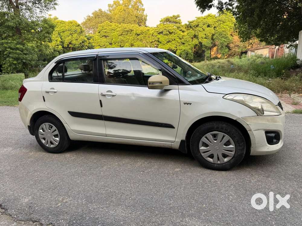 Maruti Suzuki Swift Dzire Vxi Optional, 2012, Petrol