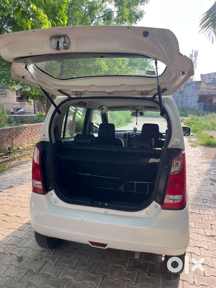 Maruti Suzuki Wagon R 2015 Petrol Well Maintained