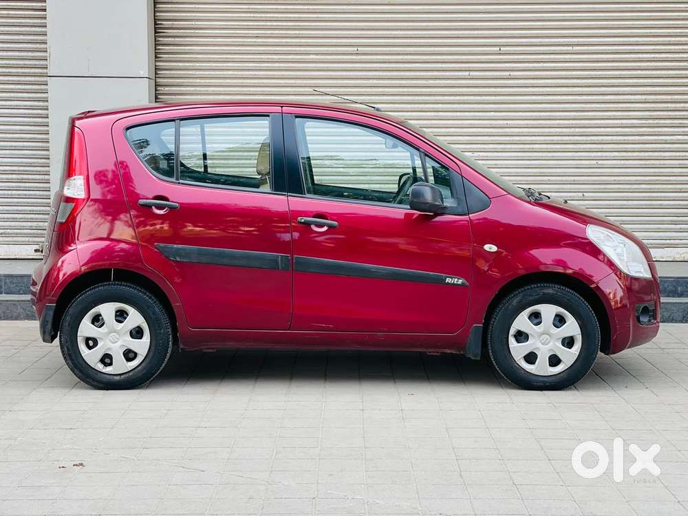 Maruti Suzuki Ritz Vxi, 2011, Petrol