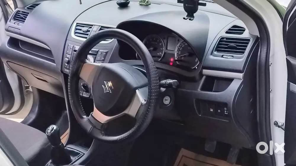 Swfit Vxi Petrol