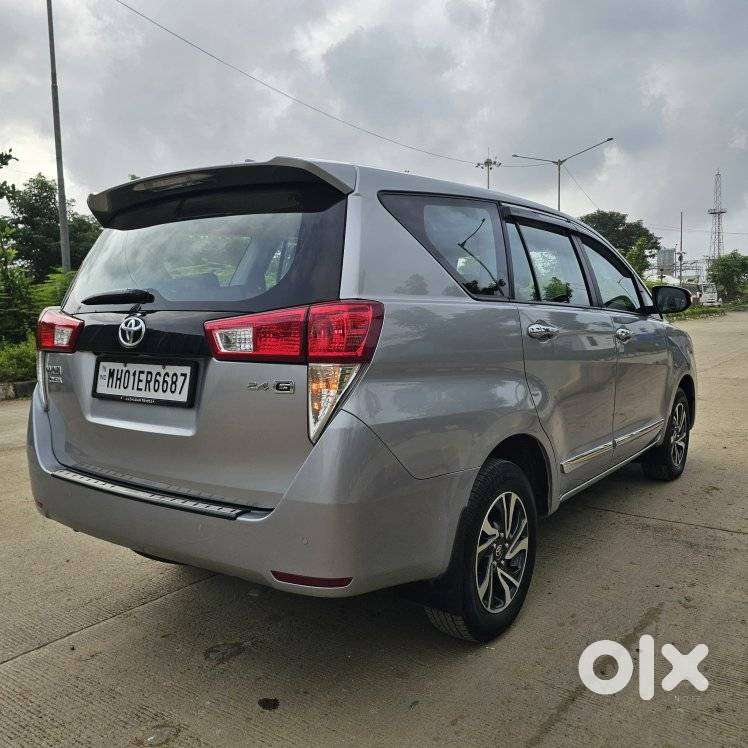 Toyota Innova Crysta 2.4 G Plus Mt 7 Str, 2024, Diesel