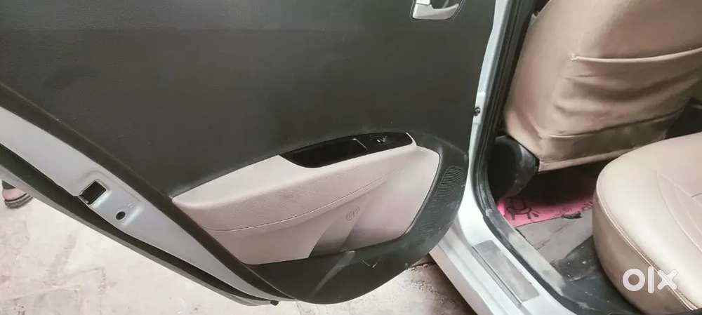 Hyundai Xcent 2015 Cng & Hybrids Well Maintained