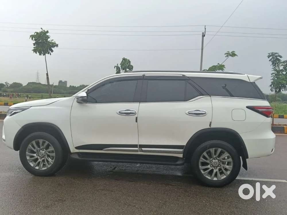 Toyota Fortuner 4x2 At, 2024, Diesel