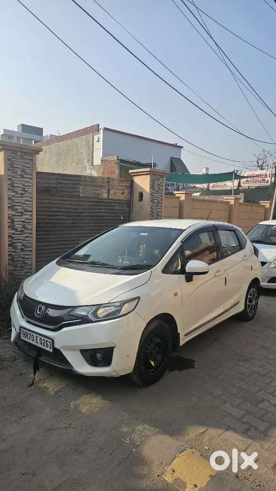 Honda Jazz Sv Petrol & Cng 2015
