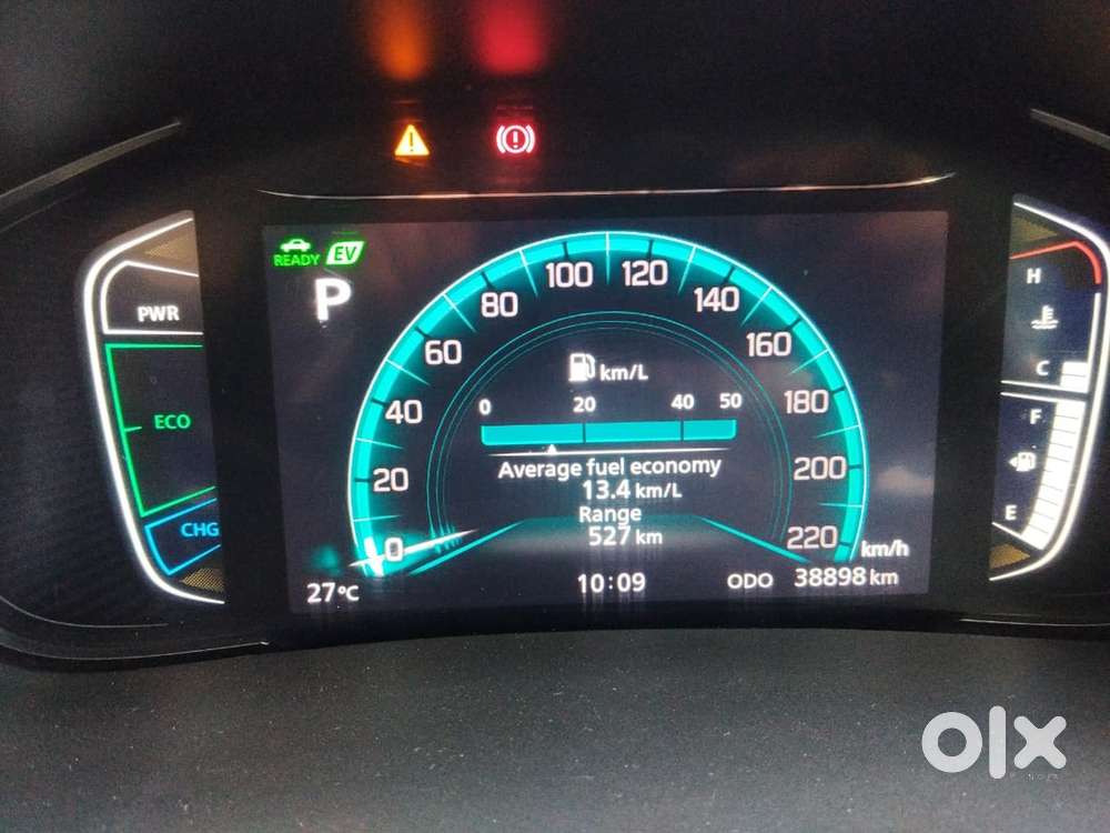 Toyota Urban Cruiser 2023 1.5v Hybrid With 39000 Km