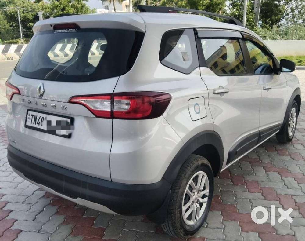 Renault Triber Rxt, 2022, Petrol