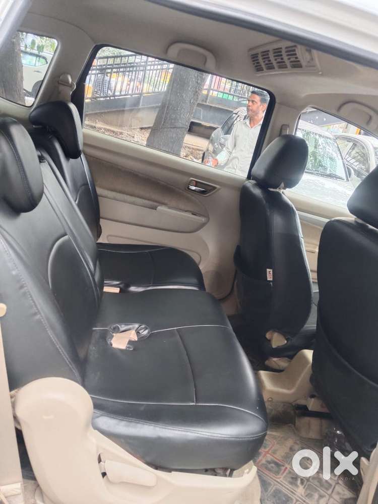 Maruti Suzuki Ertiga 2012-2015 Zxi, 2012, Petrol