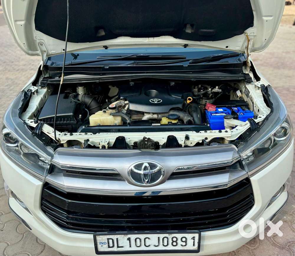 Toyota Innova Crysta 2.8z Automatic, 2017, Diesel