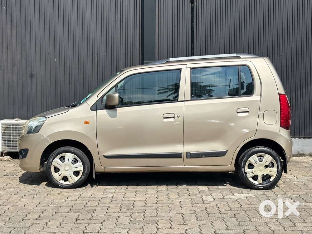 Maruti Suzuki Wagon R Amt Vxi, 2015, Petrol