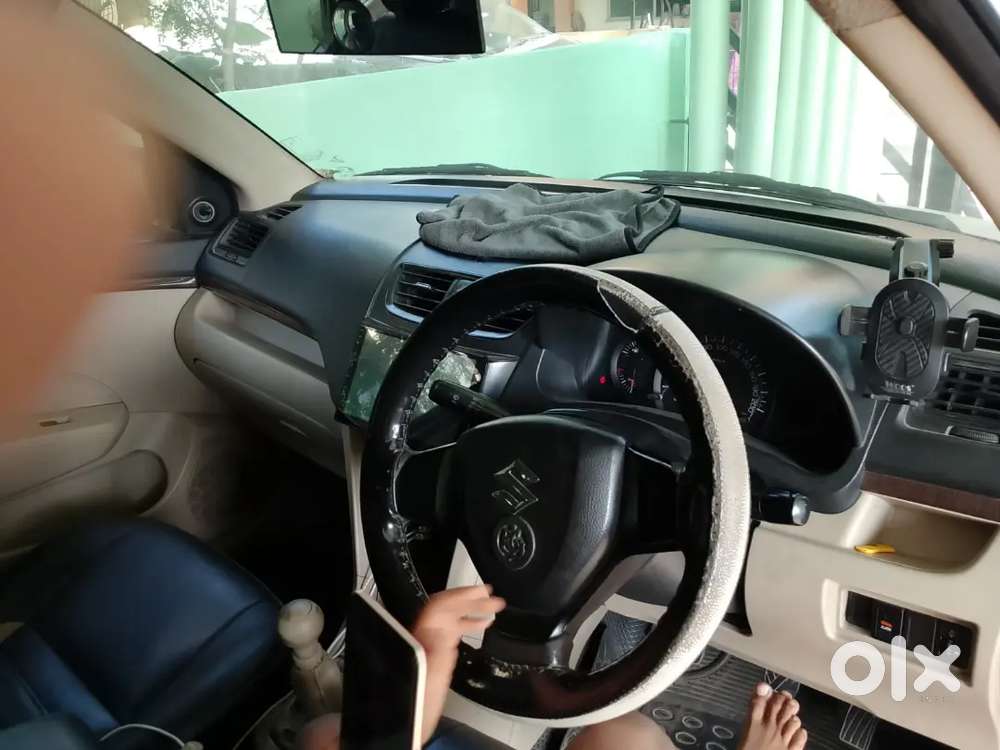 Maruti Suzuki Dzire Tour 2018