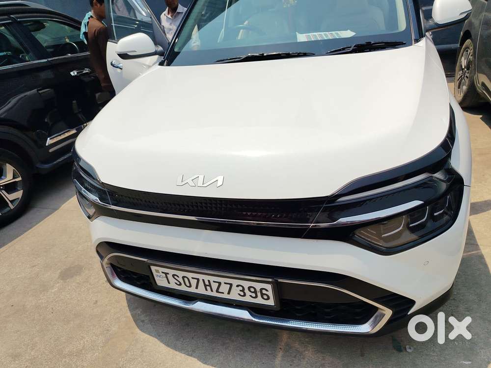 Kia Carens 1.5 Luxury Plus Diesel At 7 Str, 2022, Diesel