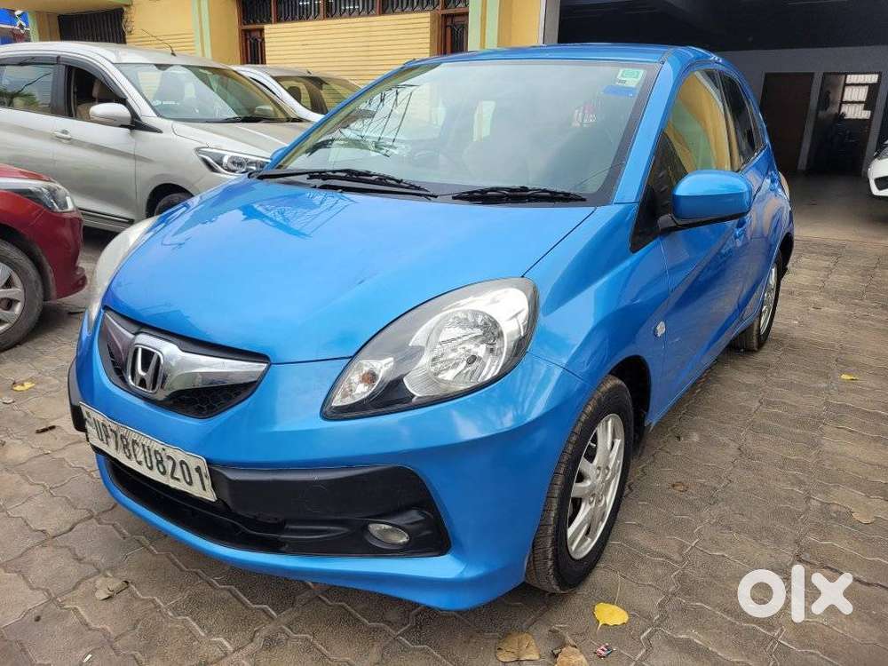 Honda Brio V Mt, 2012, Petrol