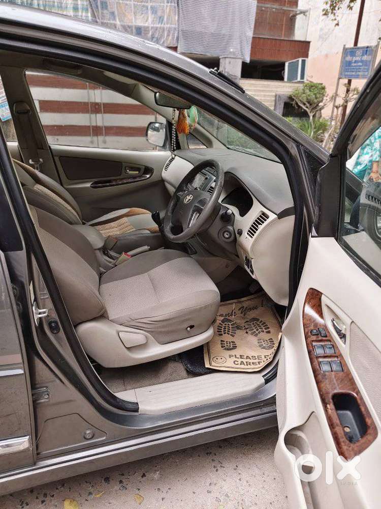 Toyota Innova 2.5 Vx 8 Str, 2014, Diesel