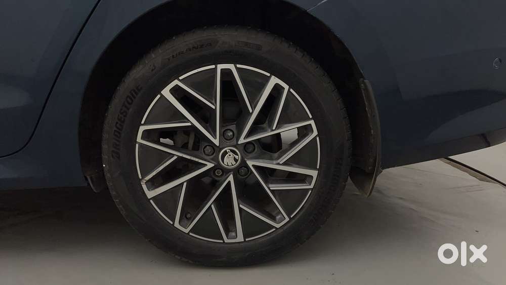Skoda Octavia 2.0 Tdi At L K, 2021, Petrol
