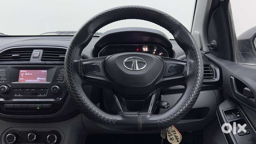 Tata Tiago 1.2 Revotron Xm Cng, 2022, Cng & Hybrids