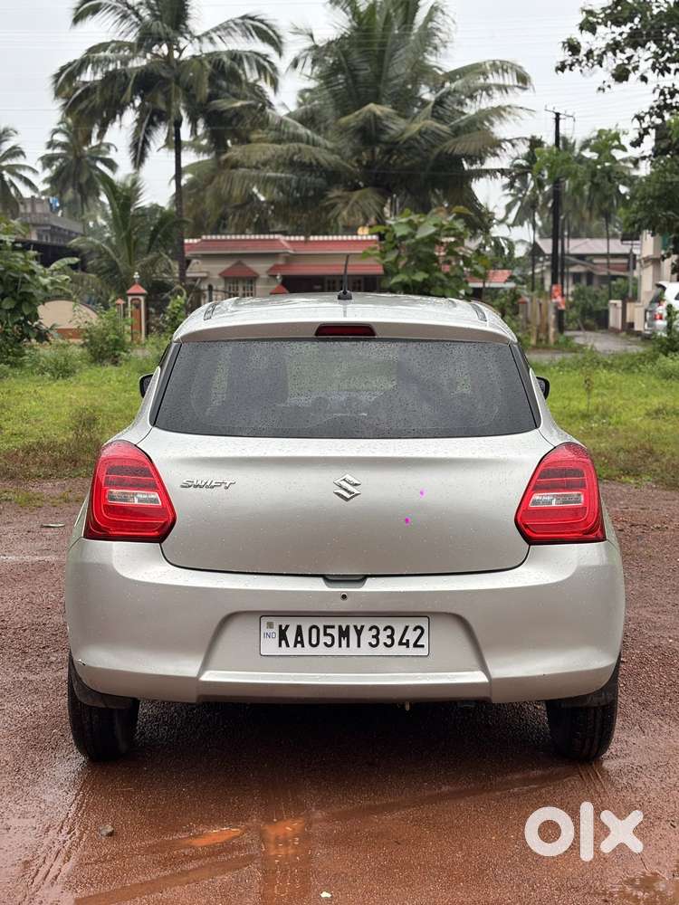 Maruti Suzuki Swift Amt Vxi, 2018, Petrol