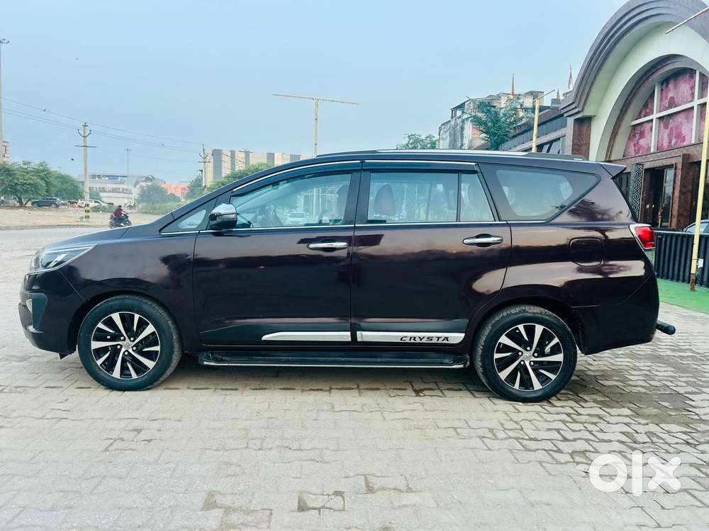 Toyota Innova Crysta [2020-ongoing] 2.7 Zx At 7 Str, 2022, Petrol