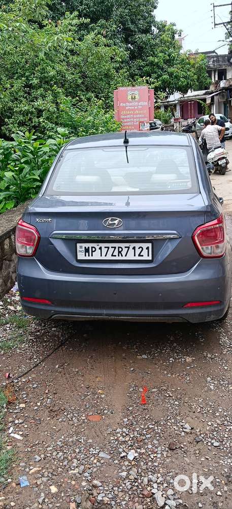 Hyundai Xcent 2015