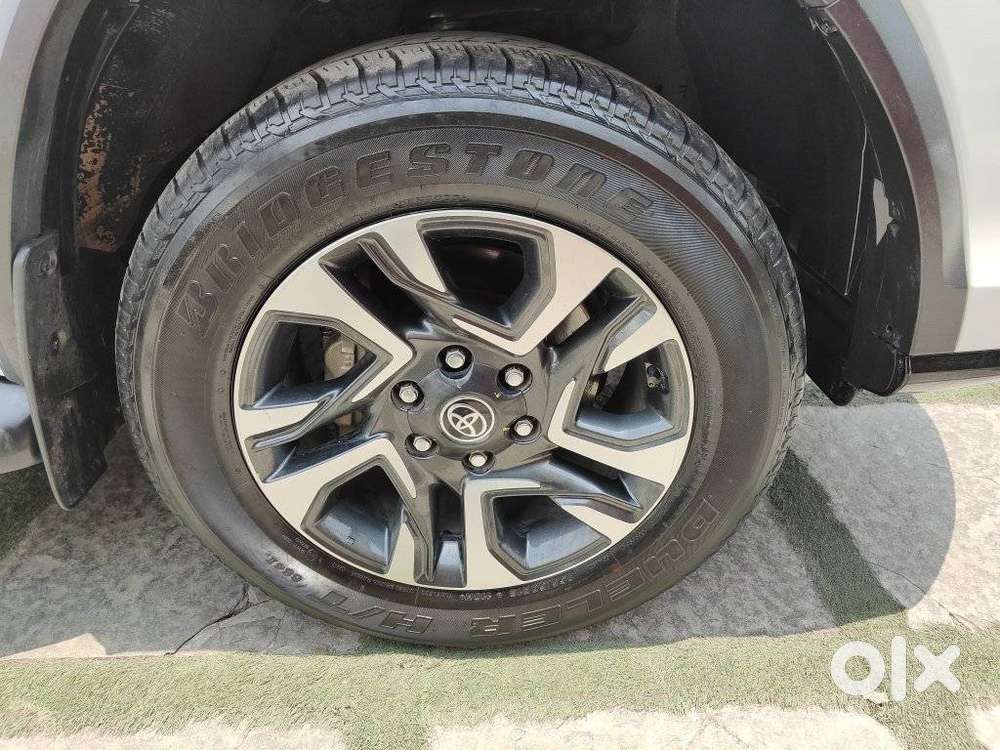 Toyota Fortuner Legender 4x2 At 2.8, 2024, Diesel