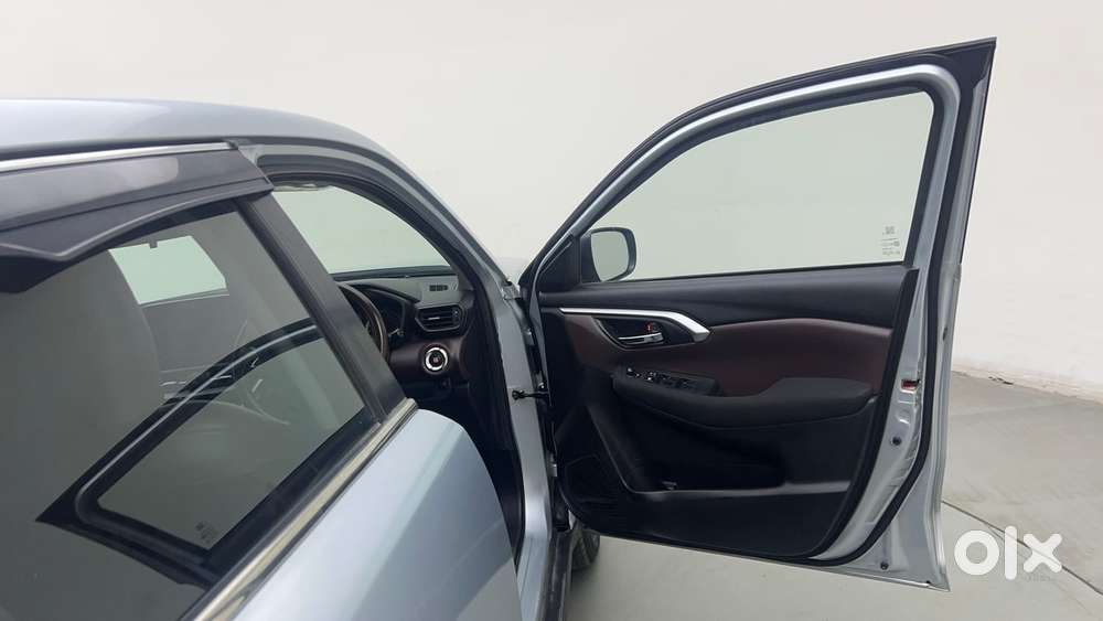 Maruti Suzuki Grand Vitara 1.5 Delta Smart Hybrid, 2024, Petrol