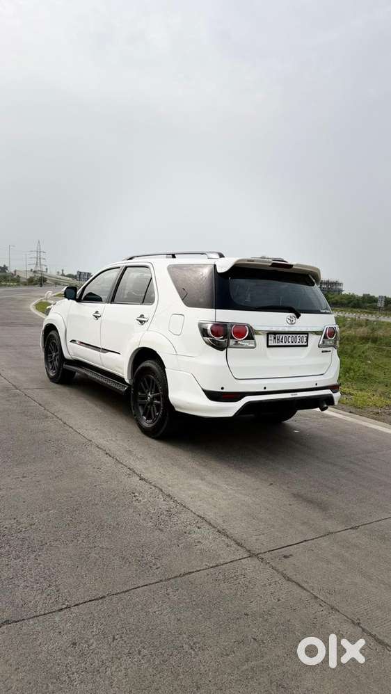 Toyota Fortuner Diesel 2015