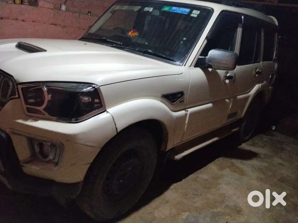 Mahindra Scorpio 2.2 S5 2022