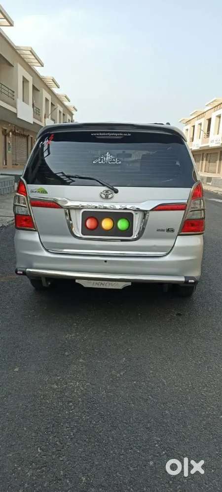 Toyota Innova Diesel 2012 Car