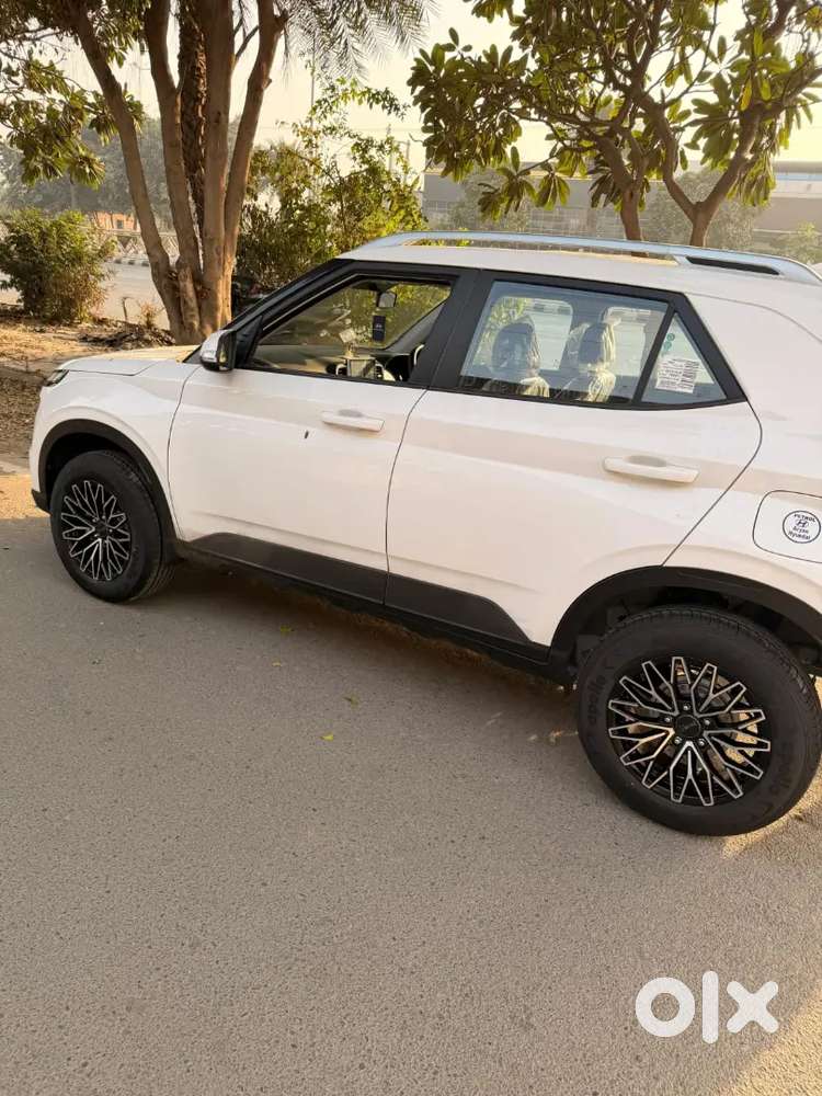 With 70k Modification On Speakers Tyres Alloy And Paid Number