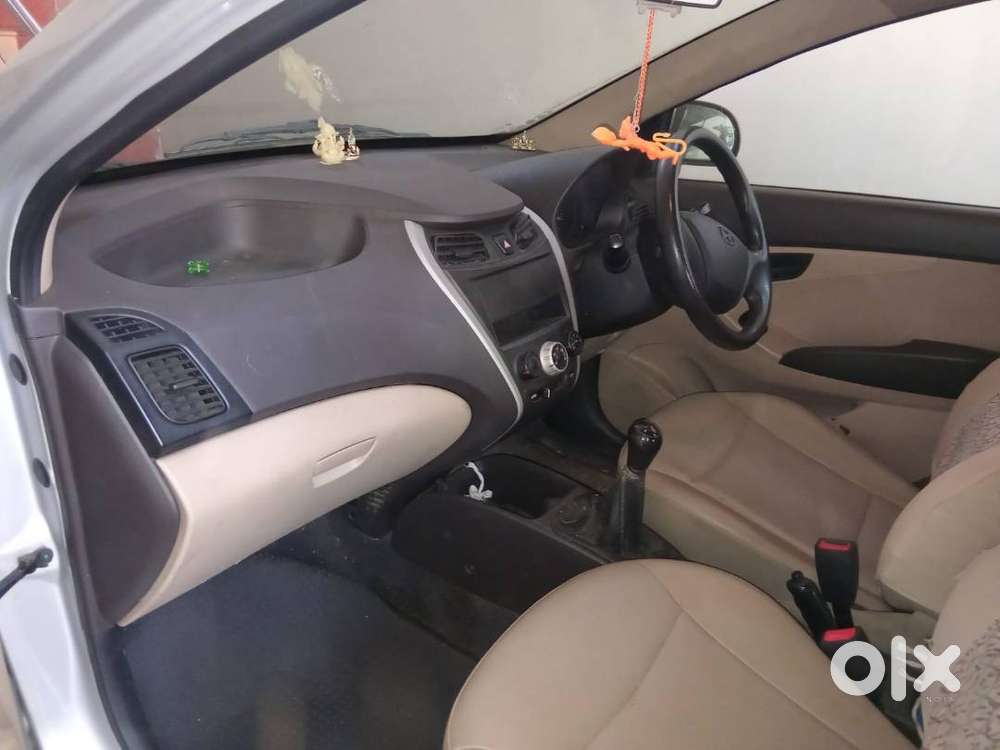 Hyundai Eon 2017 August