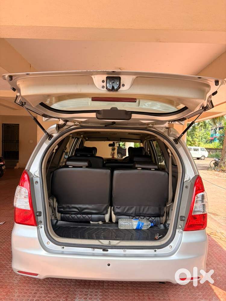 Toyota Innova Diesel 2011
