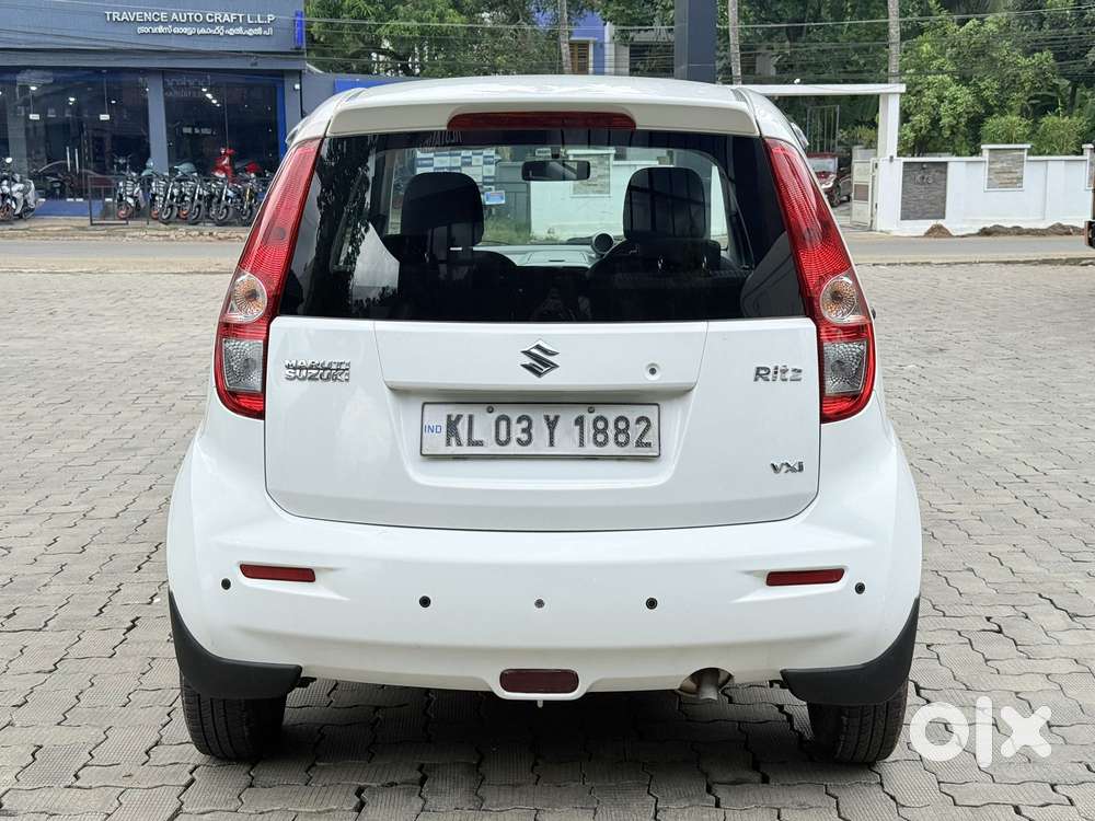 Maruti Suzuki Ritz Vxi, 2014, Petrol