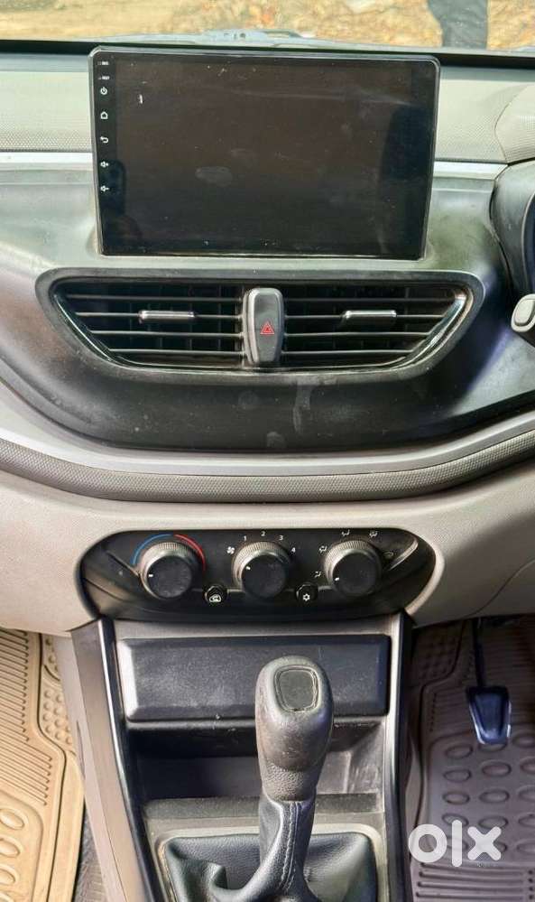 Tata Altroz 1.2 Xe, 2020, Cng & Hybrids