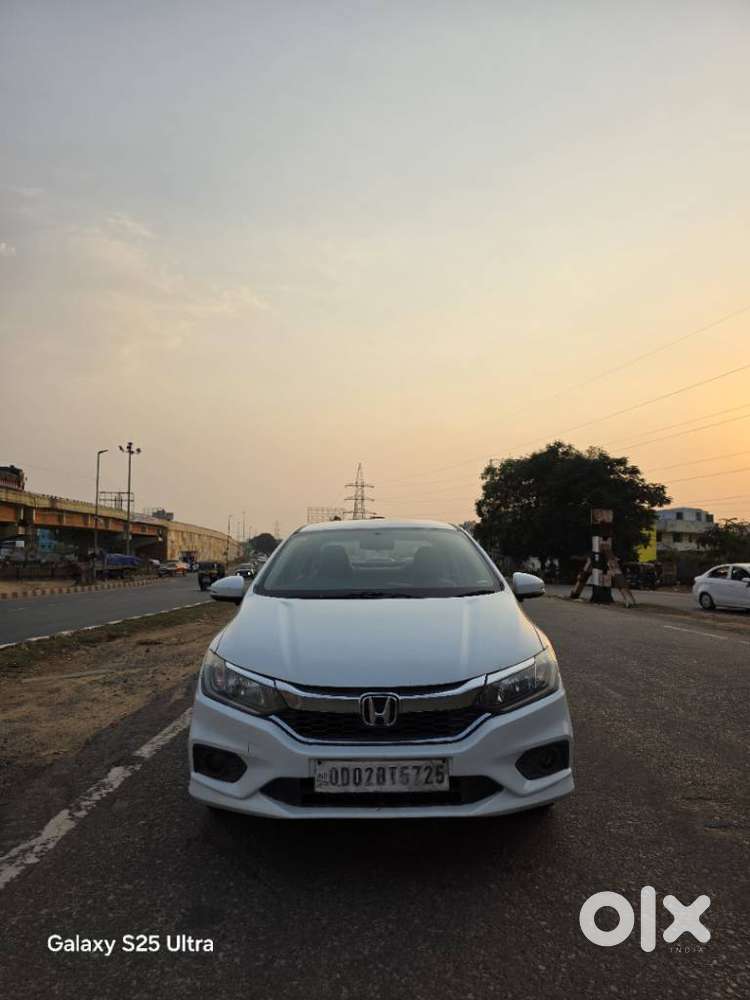 Honda City 1.5 Zx I-vtec Mt, 2021, Petrol