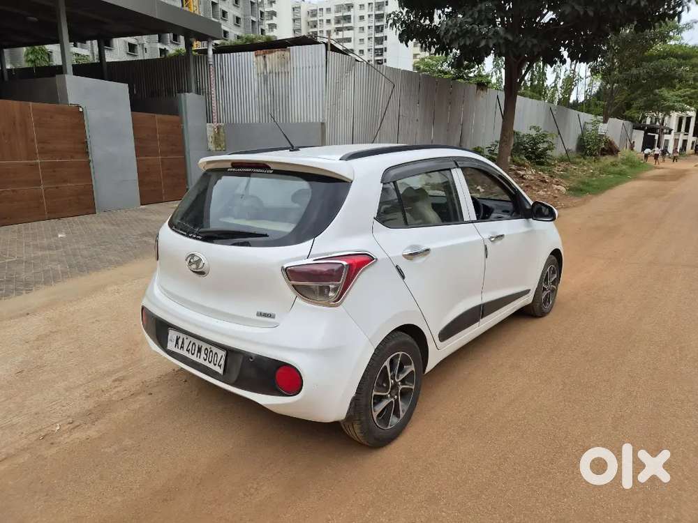 Hyundai Grand I10 Asta Diesel &ndash; 2017 Model For Sale