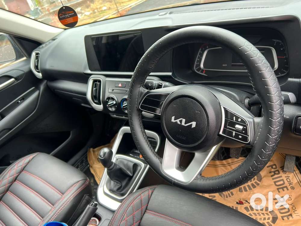 Kia Sonet Petrol 11500 Km Driven Sunroof