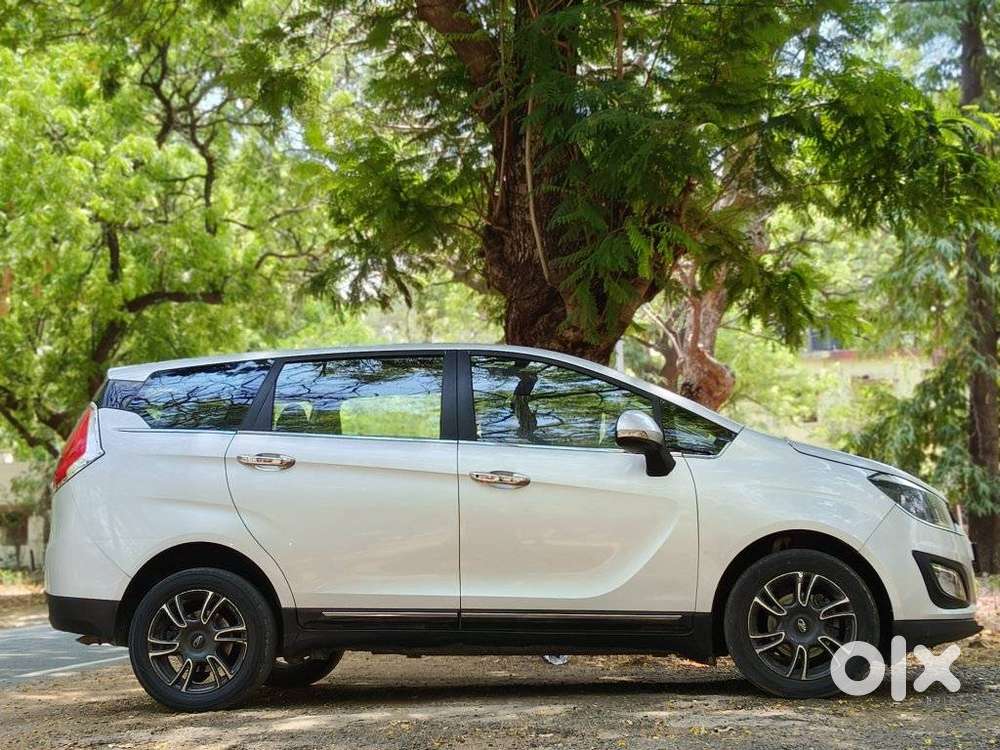 Mahindra Marazzo 1.5 M6 Plus 7 Str, 2021, Diesel