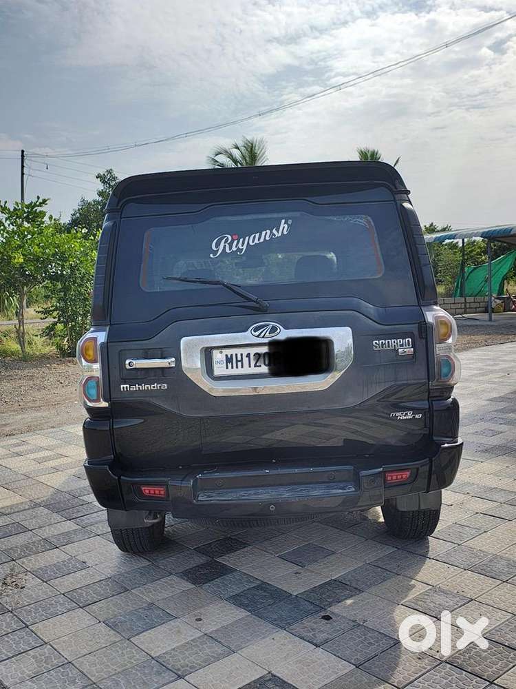 Mahindra Diesel Car 2018 Year , Black Colour  , Good Condition