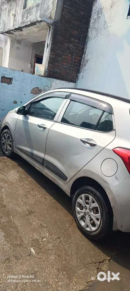 Hyundai Grand I10 2015 ऑटोमैटिक डीज़ल
