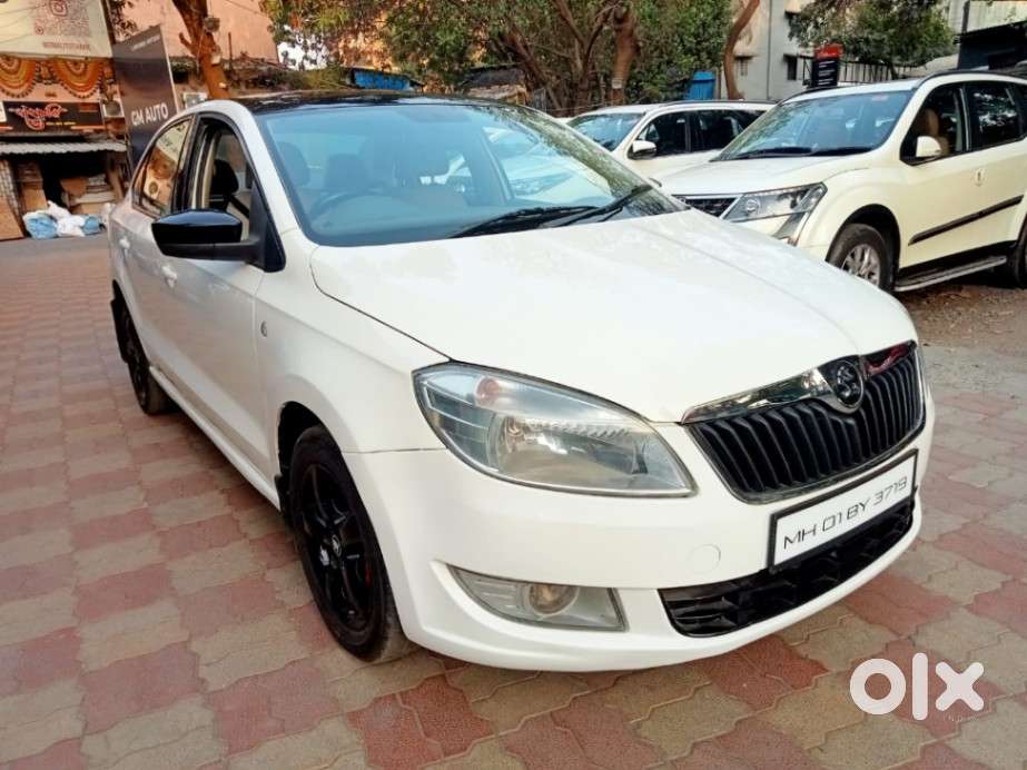 Skoda Rapid 1.5 Tdi At Ambition Plus, 2015, Diesel