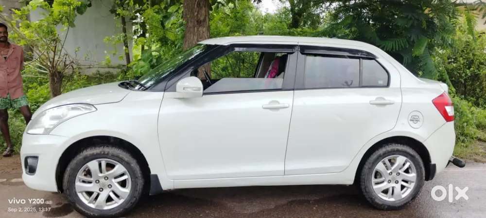 Maruti Suzuki Swift Dzire 2014 Diesel Manual
